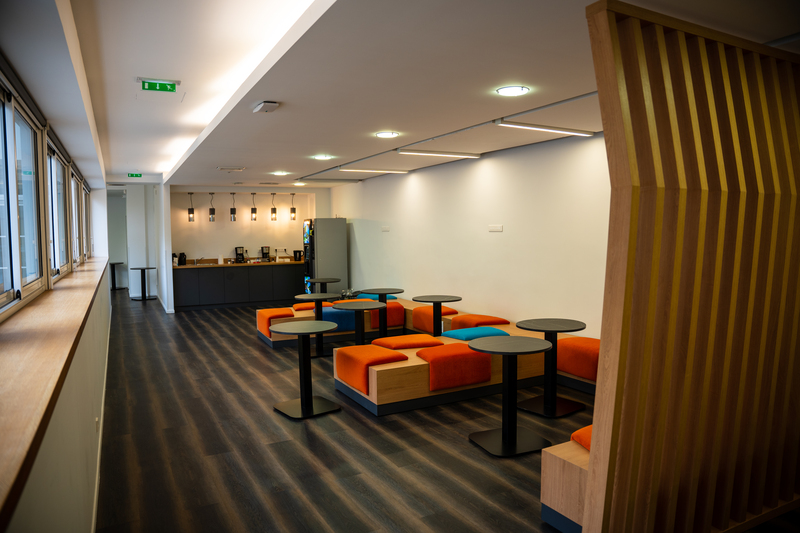 Campus de Paris - cafétéria et espace détente